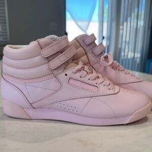 Reebok Women's Light Pink High-Top Sneakers